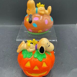 Lot of 2 Vintage Snoopy Easter Halloween Doghouse Bank Whitmans Candies Box